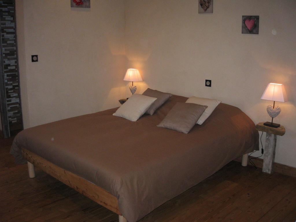 Chambres D'Hotes Le St Maurice Truinas Værelse billede